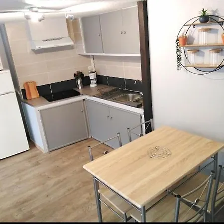 T2 Bis Quartier Château De Apartamento Pau